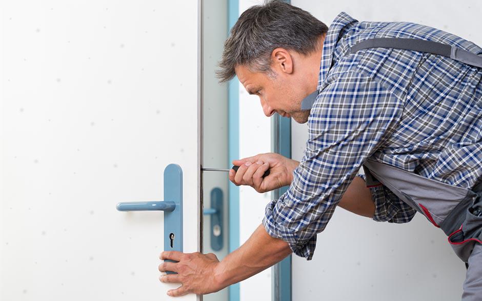 serrurier ouverture de porte service Paris 19